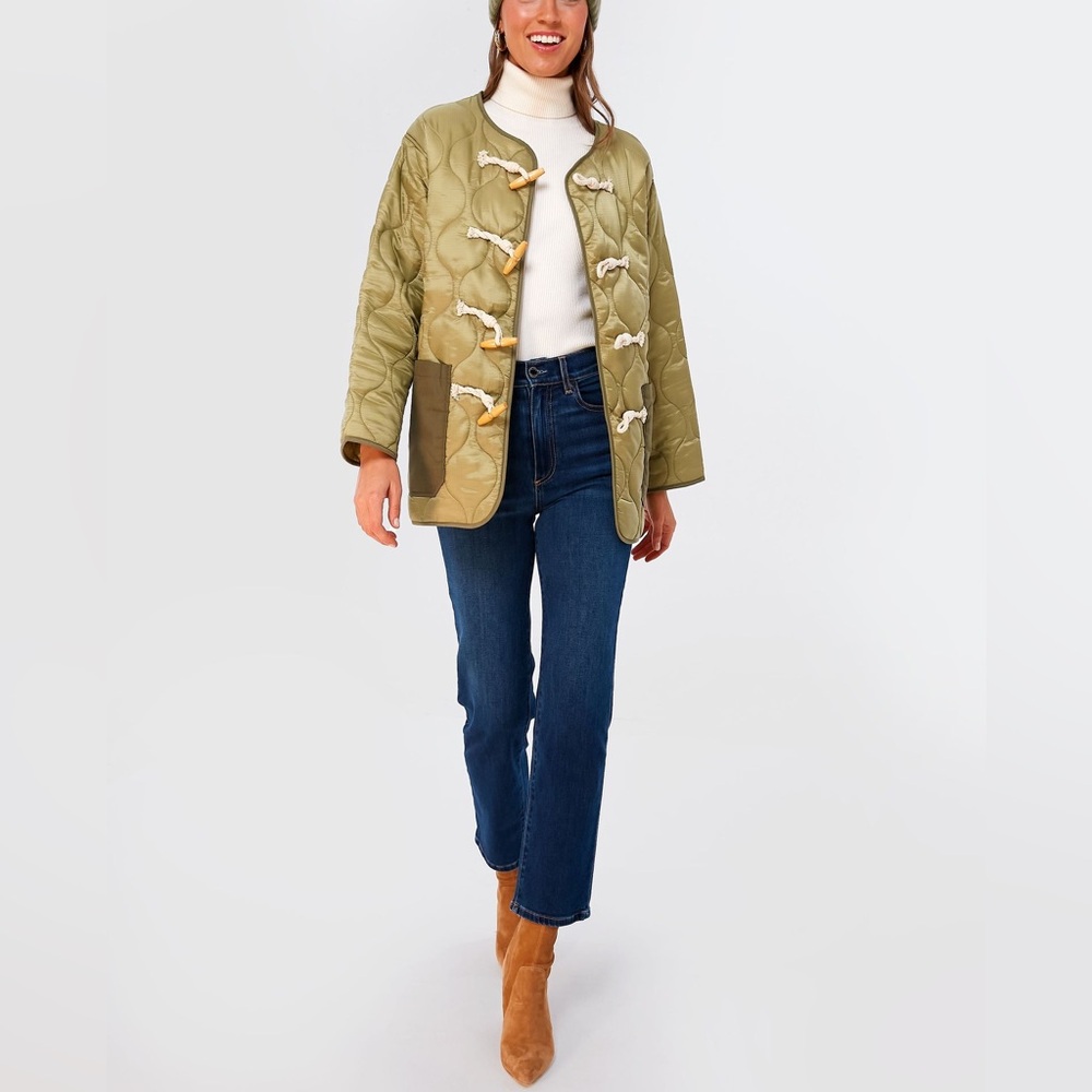NEW Tuckernuck Moon River Olive Padded Toggle Button Jacket Women's Small